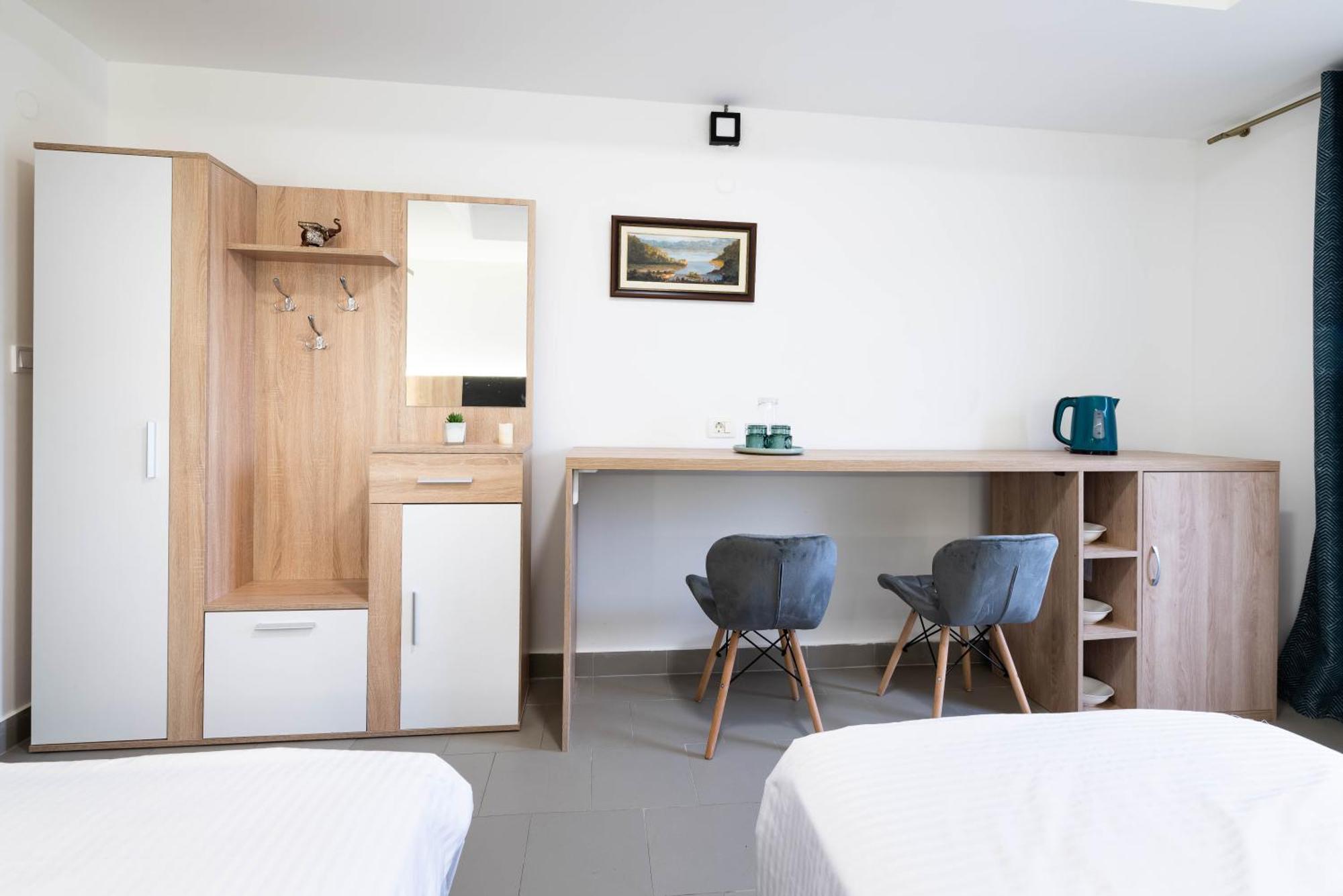 Studio Apartment Cudo Nevidjeno Karuc Exterior foto