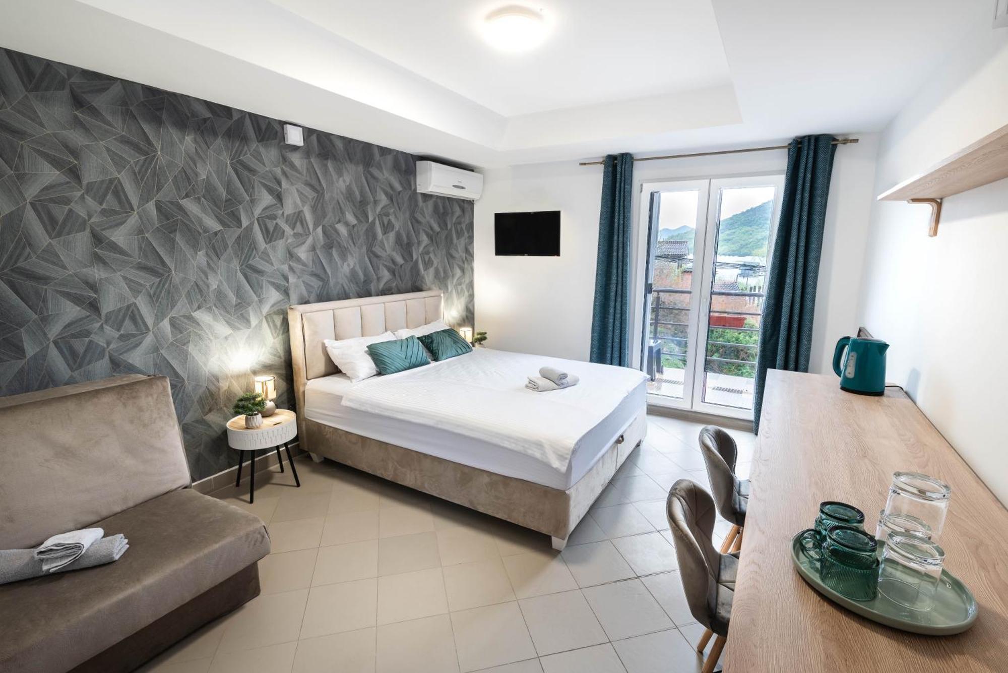 Studio Apartment Cudo Nevidjeno Karuc Exterior foto